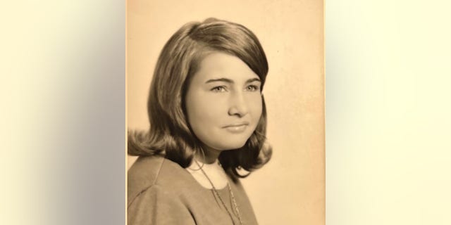 Torso killer victim Mary Heinz seen in old school photo.