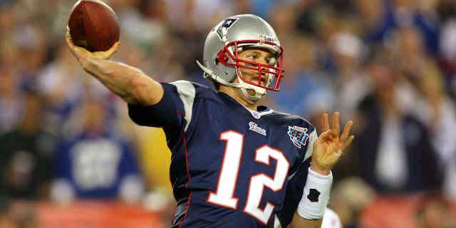 Tom Brady, shown in Super Bowl XLII against the Giants, has played in 10 Super Bowls, with an overall record of 7-3.