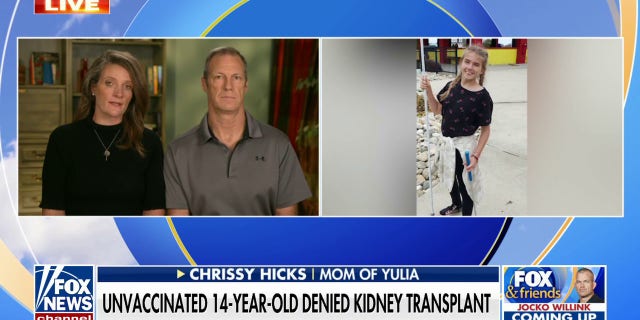 Os pais de Julia Hicks, uma menina de 14 anos, apareceram "Fim de semana Fox & Friends" No sábado para discutir a questão de sua filha. 