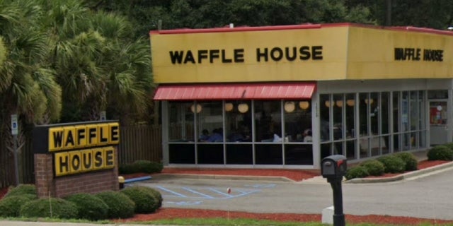 The early morning police chase came to an end outside a Waffle House after deputies deployed spike strips.