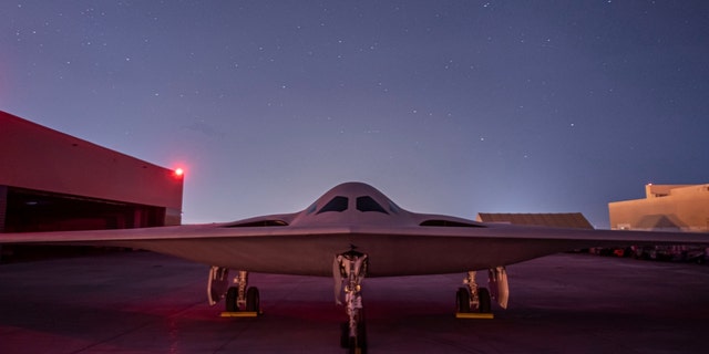 Air Force Grounds B-2 Stealth Bomber Fleet After Aircraft Emergency ...