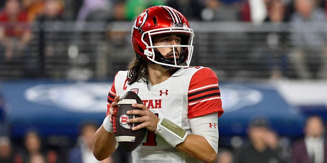 Cameron Rising #7 of the Utah Utes looks to throw a pass during the 2nd quarter against the USC Trojans in the Pac-12 Championship at Allegiant Stadium on December 2, 2022 in Las Vegas, Nev. 