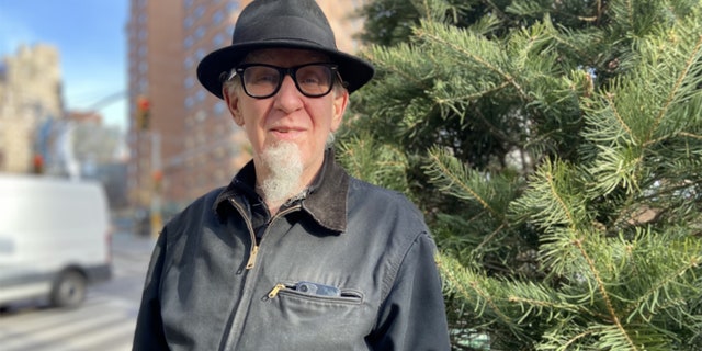 Billy Romp, a Vermont farmer, has sold Christmas trees on a New York City street corner every year since 1988. Now jointed by two succeeding generations of Romps, he's endeared himself to the local Greenwich Village community.