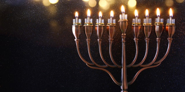 A taxpayer-backed Bronx law firm called The Bronx Defenders was forced to issue an apology and a $170,000 settlement for alleged discrimination against a Zionist Jewish staffer.