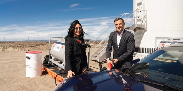 Porsche Executive Board members Barbara Frenkel and Michael Steiner visited the plant for the ceremonial first fill up of a Porsche 911.