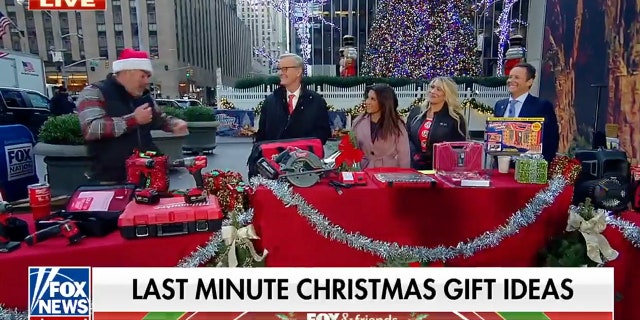 Home contractor Skip Bedell and his wife Alison joined "Fox and Friends" on Monday morning to discuss last-minute gifts for the doer in your life.