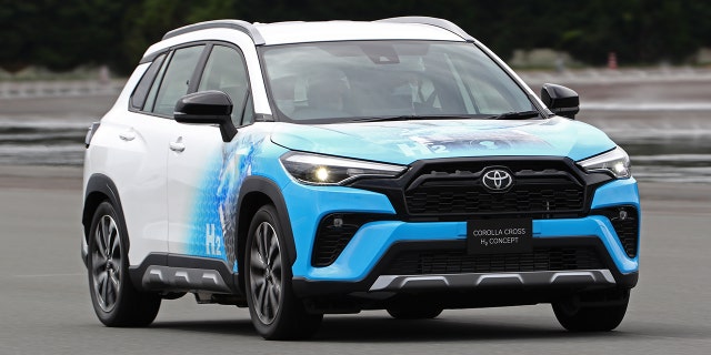 Toyota's hydrogen-powered Corolla Cross burns the gas.