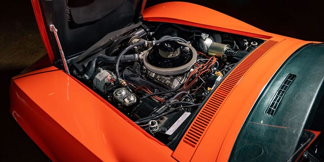 The 427 cubic-inch V8 produces roughly 560 hp.