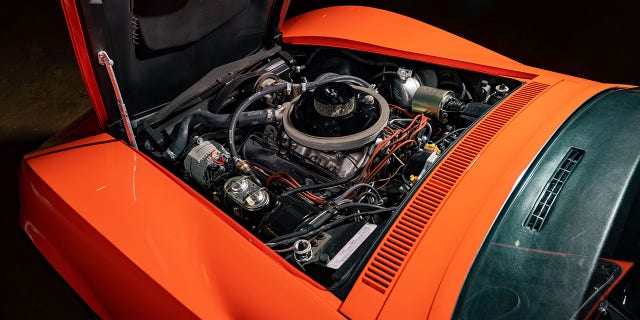 The 427 cubic-inch V8 produces roughly 560 hp.