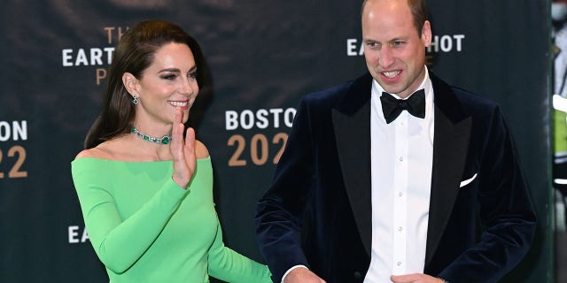 Kate Middleton and Prince WIlliam walked arm-in-arm as they arrived for the Earthshot Prize awards last week. 