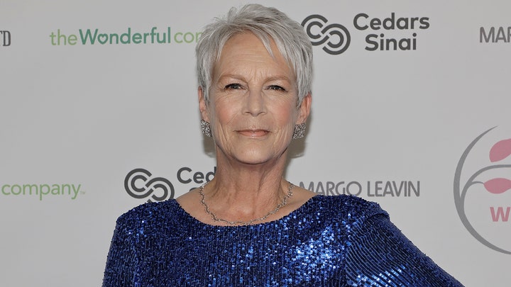 Curtis discusses giving back to her community