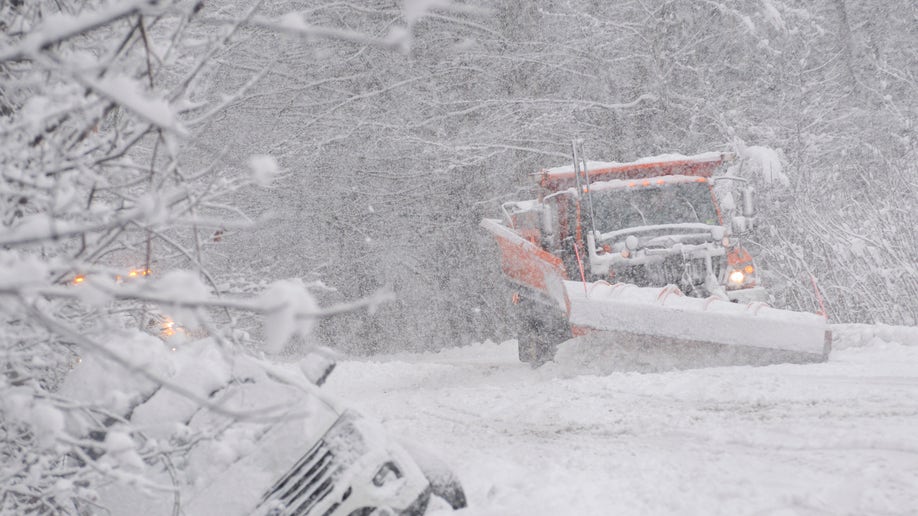 Winter Storm Blasts New England New York Leaving Thousands Without   AP22350794338687 