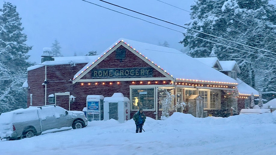 blizzard conditions outside a store