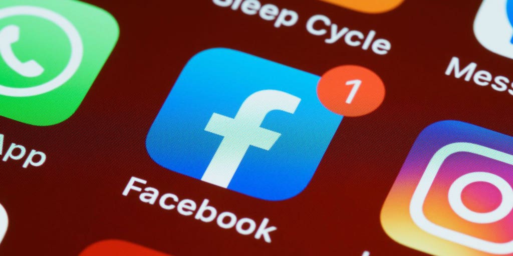 Facebook 'glitch' sent unintended friend requests to profiles visited by users: 'Spooky' and 'uncool' - Vimarsana News