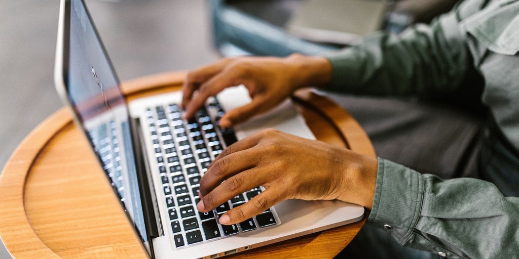 How to turn on the keyboard light on your Mac - Vimarsana News