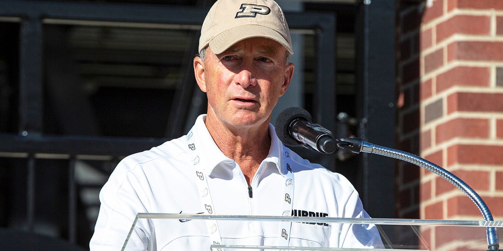 Former Indiana Gov. Mitch Daniels says he won't run for Senate: 'It's just not the job for me' - Vimarsana News