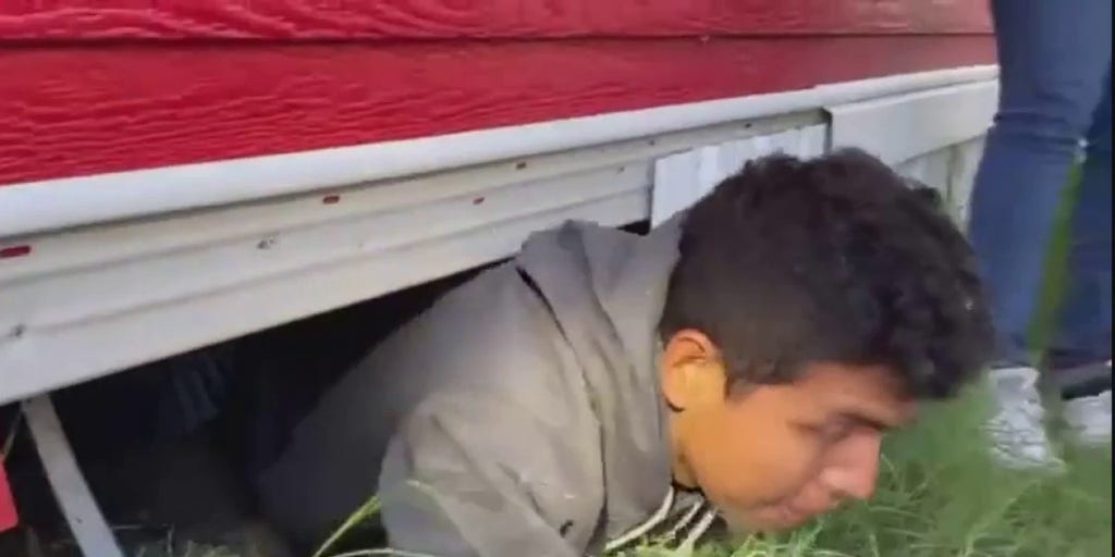 Illegal immigrants in Texas hid under houses while running from authorities, video shows