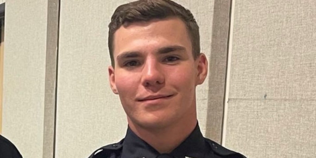 Georgia cop, 19, resigns after suspension for religious post on gay marriage: 'Dangerous precedent'