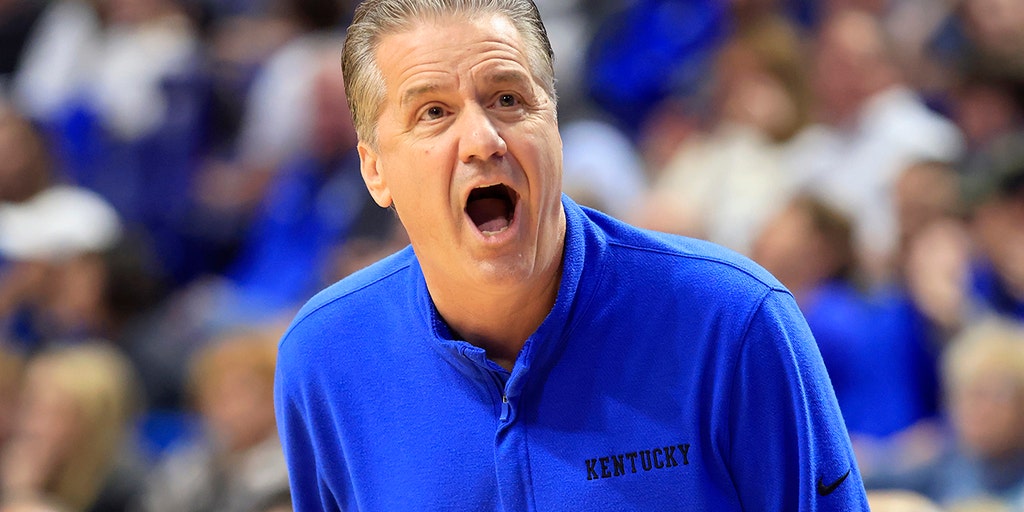 College basketball fan sends message to John Calipari: 'Please go to Texas' - Vimarsana News