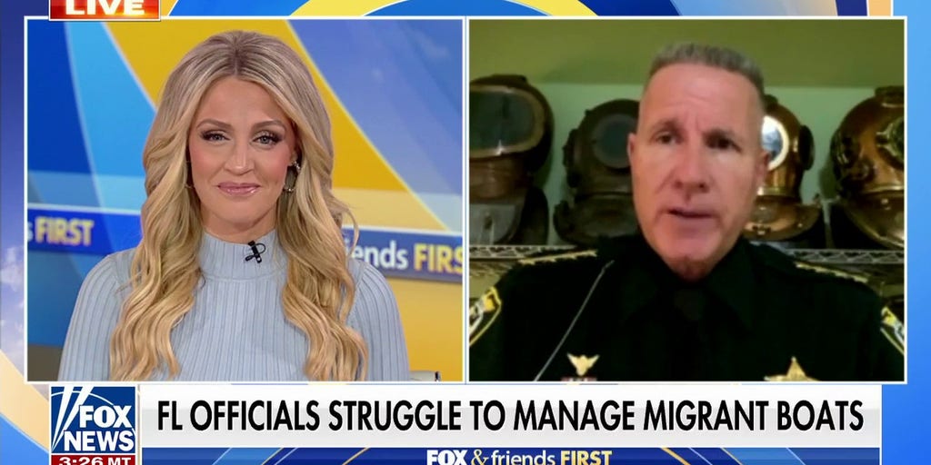 Florida sheriff fires back at Karine Jean-Pierre accusing DeSantis of 'political stunts' on migrant crisis - Vimarsana News