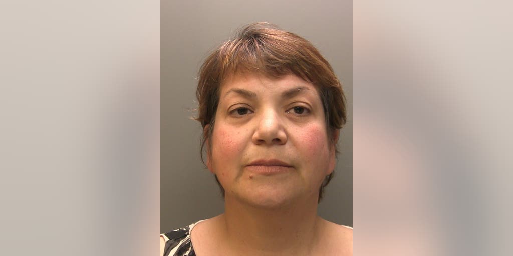 'Bogus' psychiatrist in England accused of faking her doctor's degree - Vimarsana News