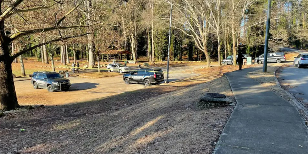 carwithdeadman.png?ve=1&tl=1