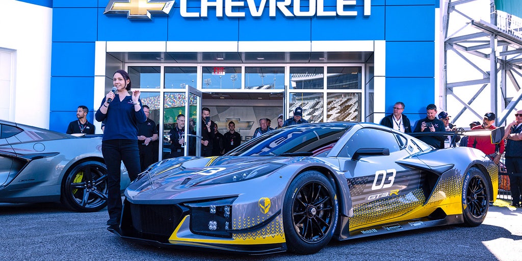 You can buy a Chevrolet Corvette Z06 GT3.R racing car for $735,000 - Vimarsana News