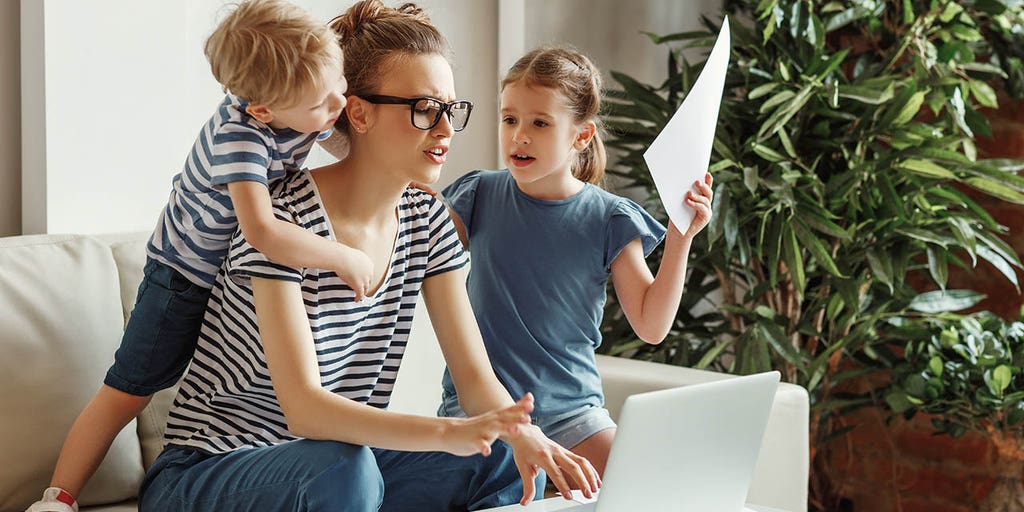Parents react to new study that finds surprising links between having children and living a longer life - Vimarsana News