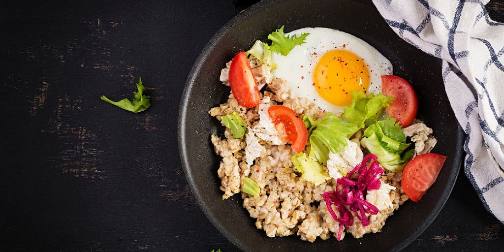 Savory oatmeal is the latest viral food trend to put a twist on the breakfast staple - Vimarsana News