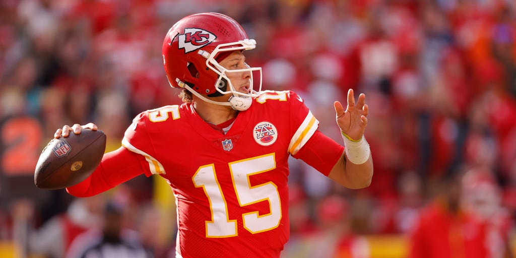 Chiefs use fourth-quarter surge to defeat Denver 27-24 - Arrowhead Pride