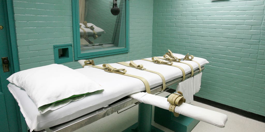 Texas death row inmates sue state over mandatory solitary confinement
