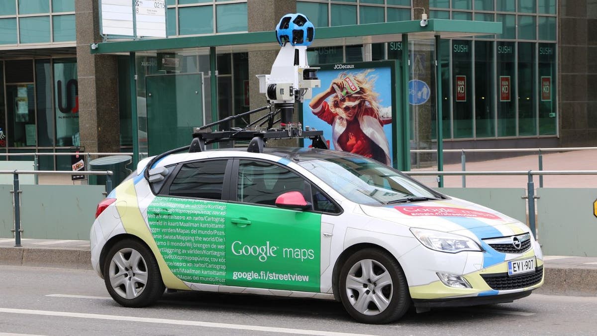 google maps car