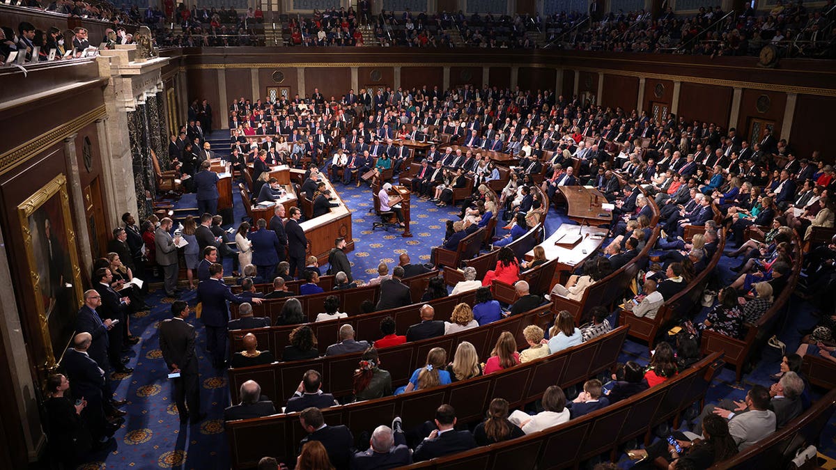 The House of Representatives votes on its president