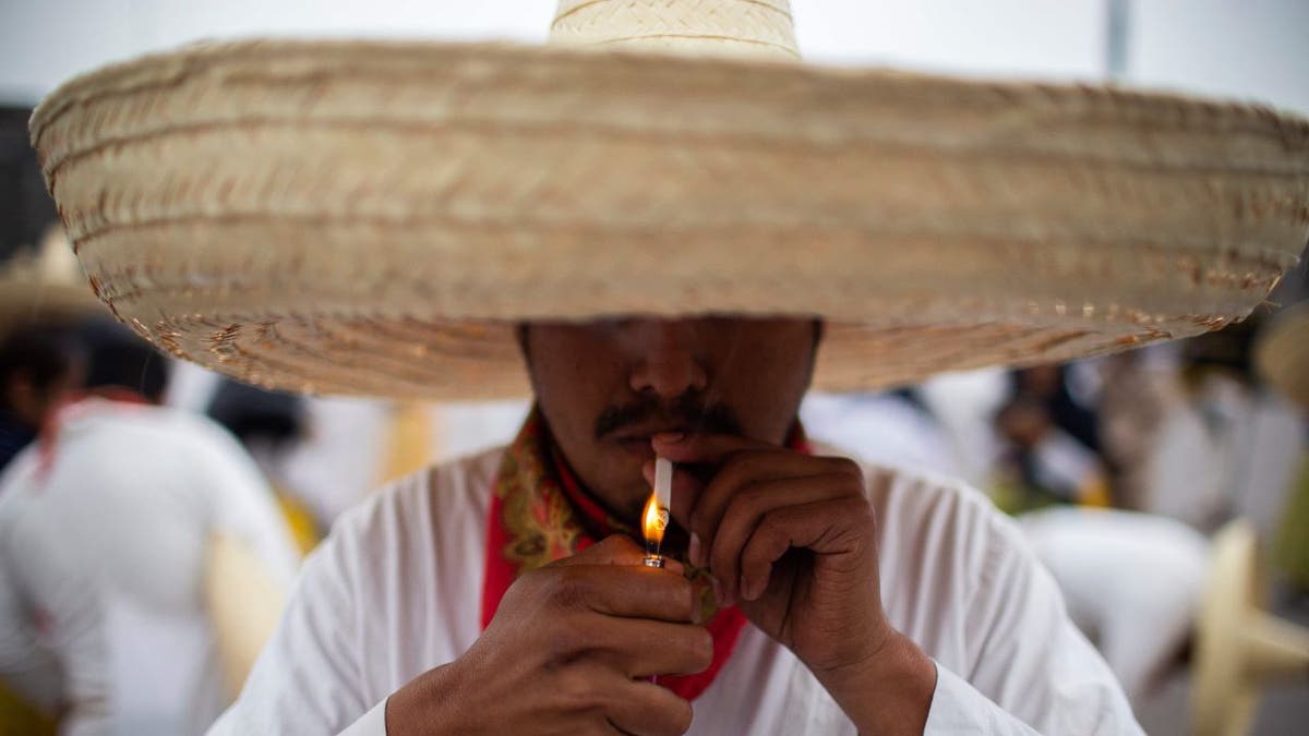 Mexico smoking