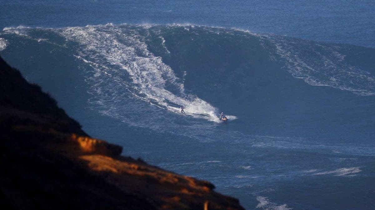 Portugal surfer Nazare