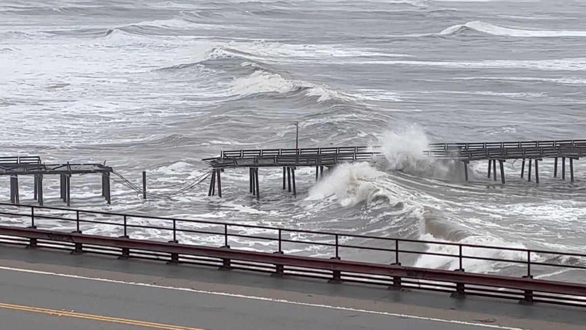 California Storm Knocks Out Power For 560,000 As NWS Warns Of Impending ...