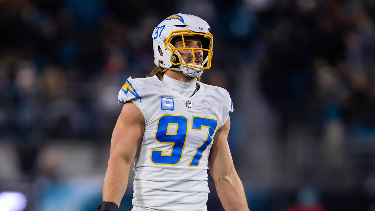 Chargers' Joey Bosa Reveals Massive Calorie Intake During Offseason ...