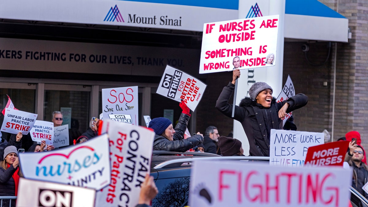 Nurses strike outside Mt. Sinai Hospital