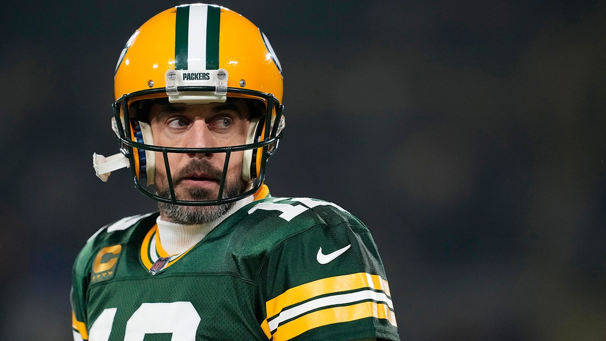 The Green Bay Packers Are Paying A Steep Price For Not Trading Aaron Rodgers