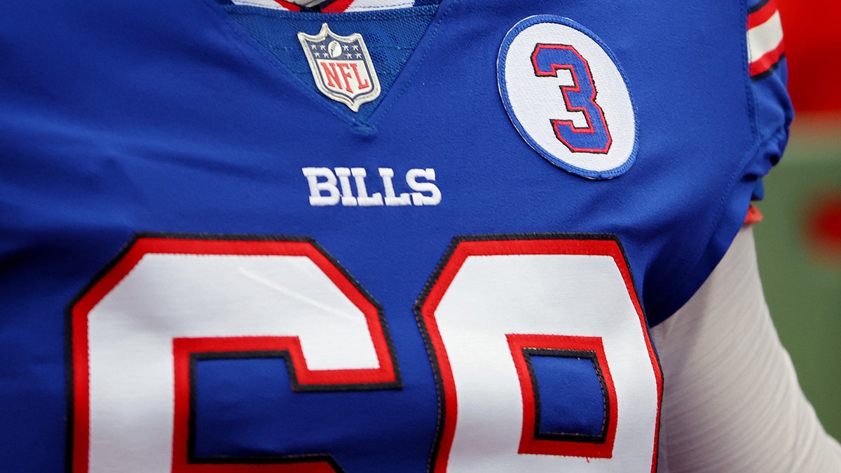 See Buffalo Bills Honor Damar Hamlin With Ceremony, Opening Kickoff TD –  Rolling Stone