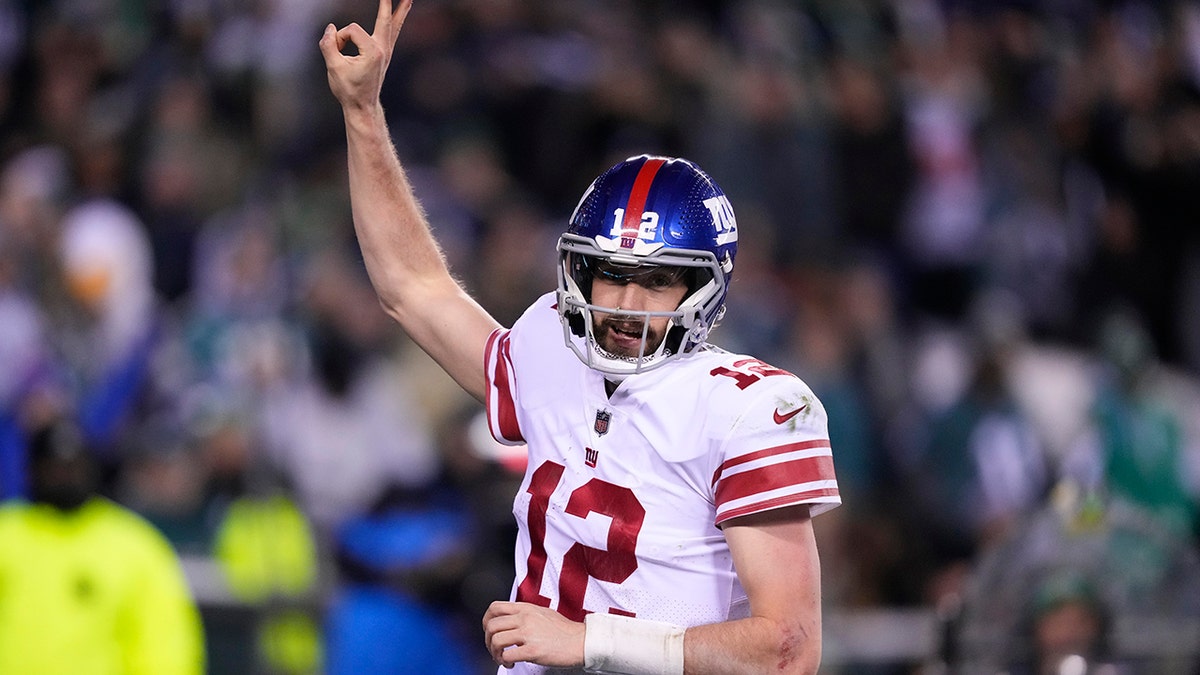 Davis Webb gestures
