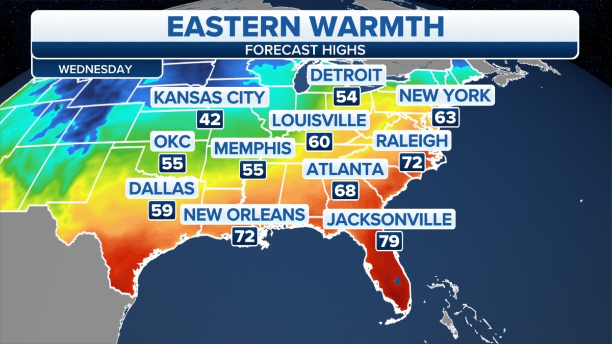 A map showing record warmth across the eastern U.S.