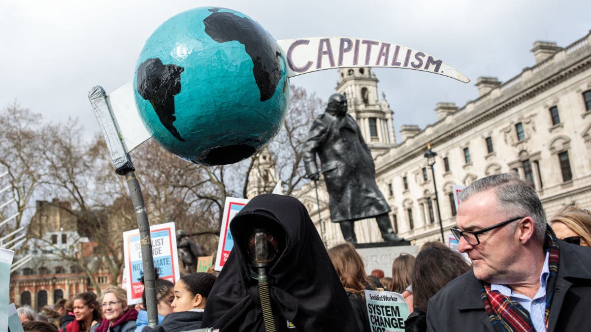 UK students strike