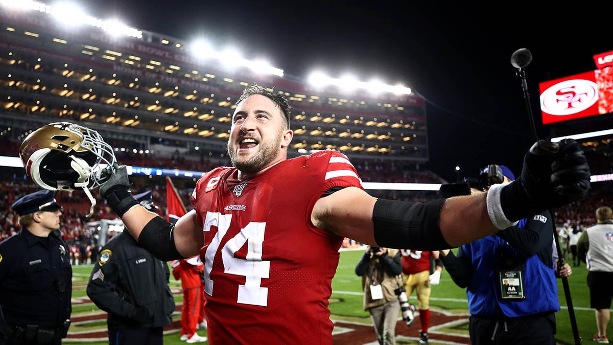 Joe Staley during an NFL game in December 2019