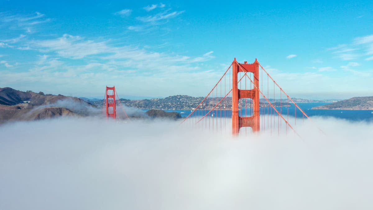 Golden Gate Bridge fog