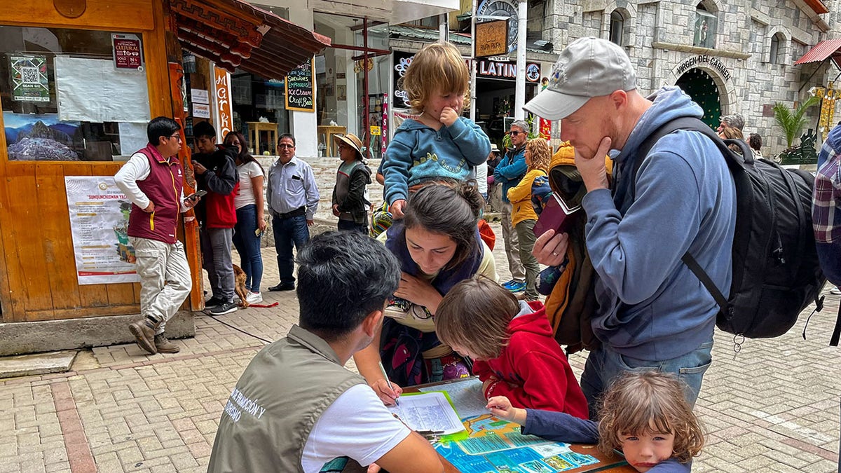 Peru tourists plead for Machu Picchu evacuation