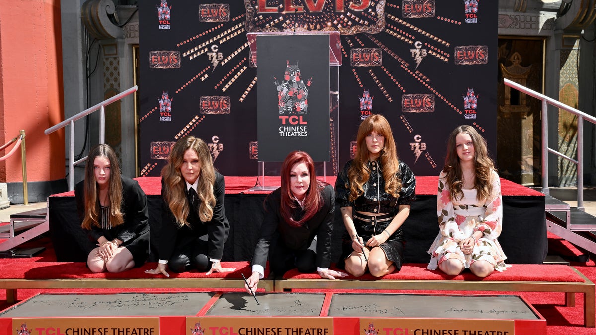 Harper Vivienne Ann Lockwood, Lisa Marie Presley, Priscilla Presley, Riley Keough, and Finley Aaron Love Lockwood attend Handprint Ceremony 