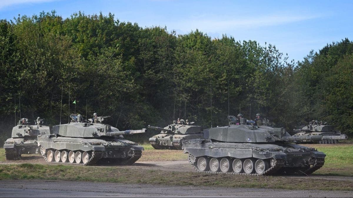 Challenger 2 Tanks