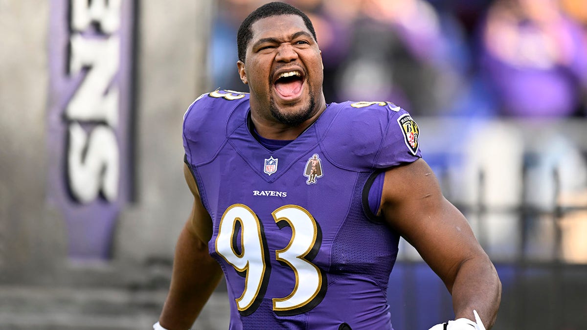 Calais Campbell before a game against the Broncos