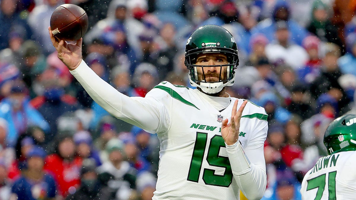 Jets to start Joe Flacco against Dolphins; Zach Wilson gets backup  assignment in Week 18